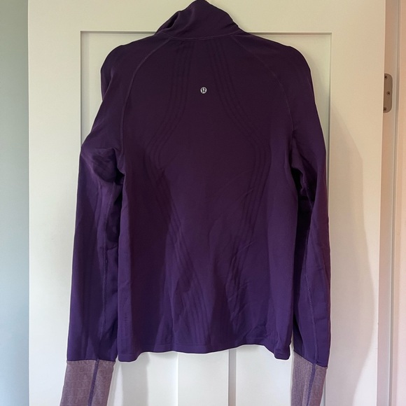Lululemon Wet Dry Warm 1/2 Zip Pull Over Size 10 - Picture 2 of 8